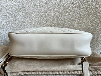 Gucci GG White Marmont Small Shoulder Bag (RRP £1440)