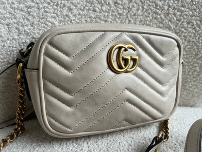 Gucci GG White Marmont Mini Shoulder Bag (RRP £1,360)