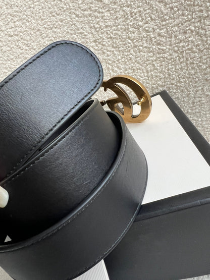 Gucci GG Marmont Black Wide Leather Belt with Shiny Gold Buckle (RRP £410)