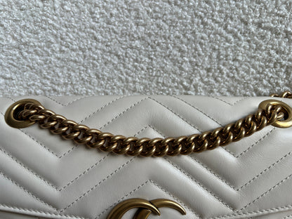 Gucci GG White Marmont Small Shoulder Bag (RRP £1890)