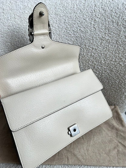 Gucci Dionysus GG White Small Shoulder Bag (RRP £2,670)