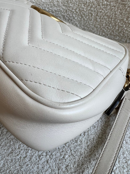 Gucci GG White Marmont Small Shoulder Bag (RRP £1440)