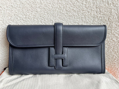 Hermes Jige Elan 29 Clutch in Bleu Nuit (RRP £3360)
