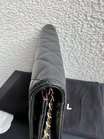 Chanel Black Caviar Wallet on Chain (RRP £2,930)