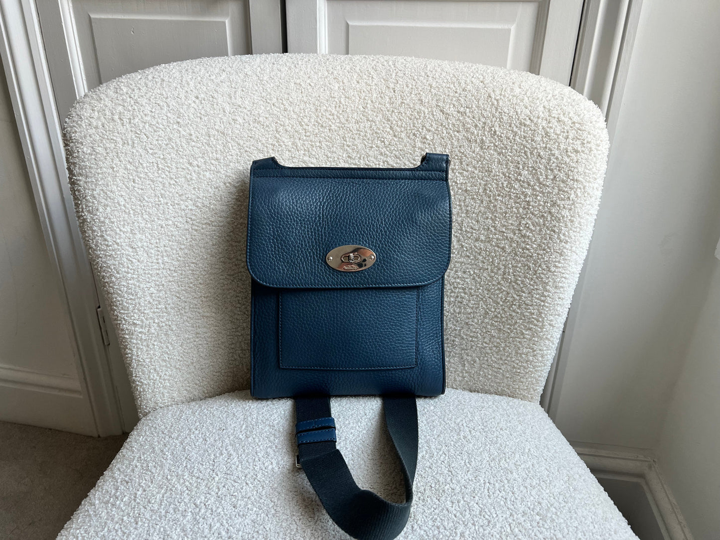 Mulberry Medium Deep Sea Blue Antony (RRP £695)