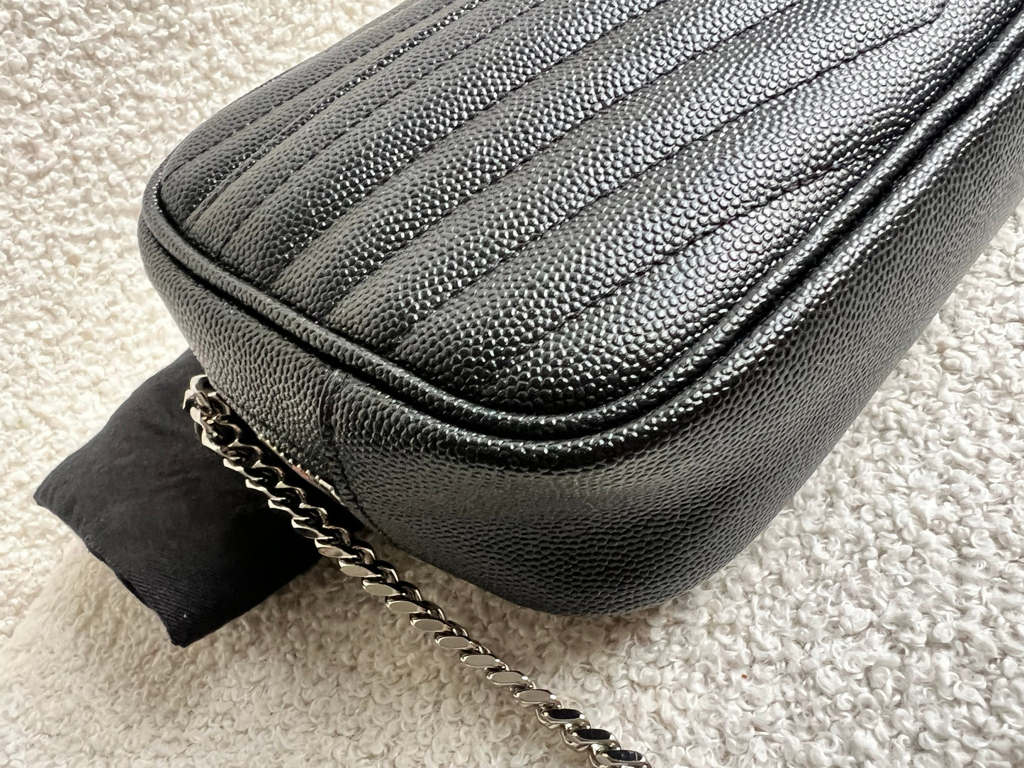 Yves Saint Laurent (YSL) Black Mini Lou Camera Bag (RRP £1285)
