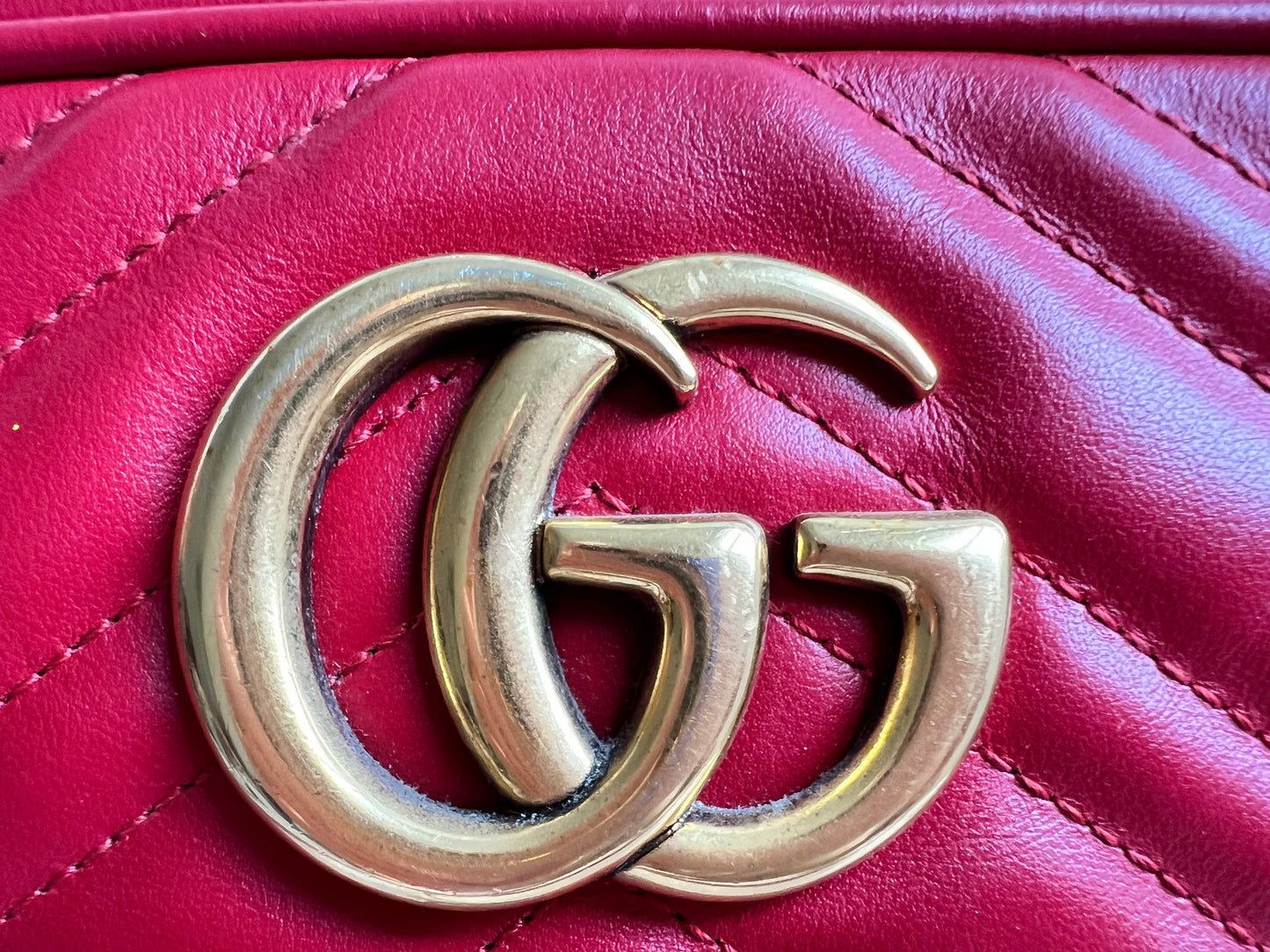 Gucci GG Red Marmont Small Shoulder Bag (RRP £1,440)
