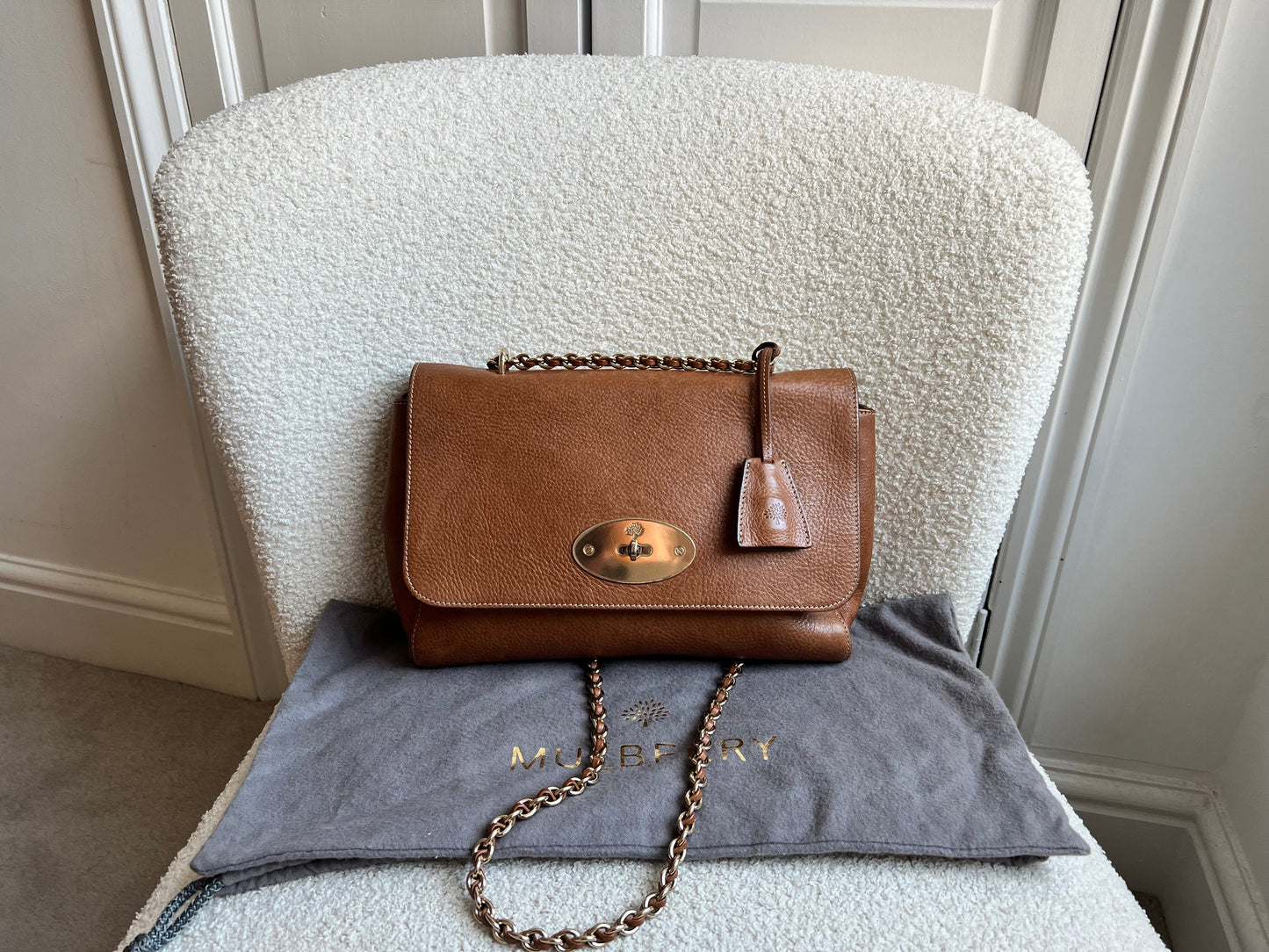 Mulberry Oak Medium Lily with Gold Hardware (RRP £1095)