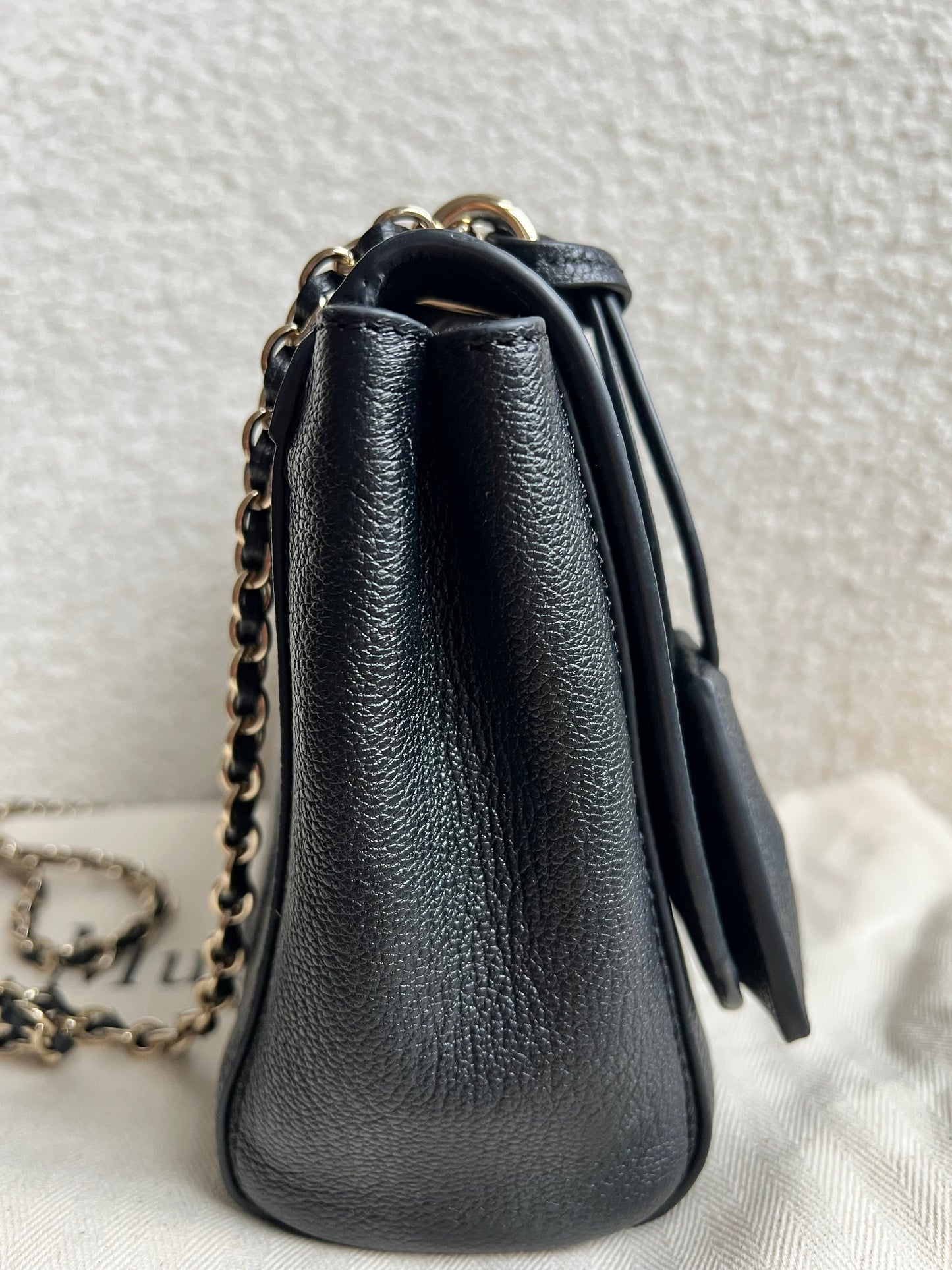 Mulberry Black Regular Lily with Gold Hardware (RRP £995)