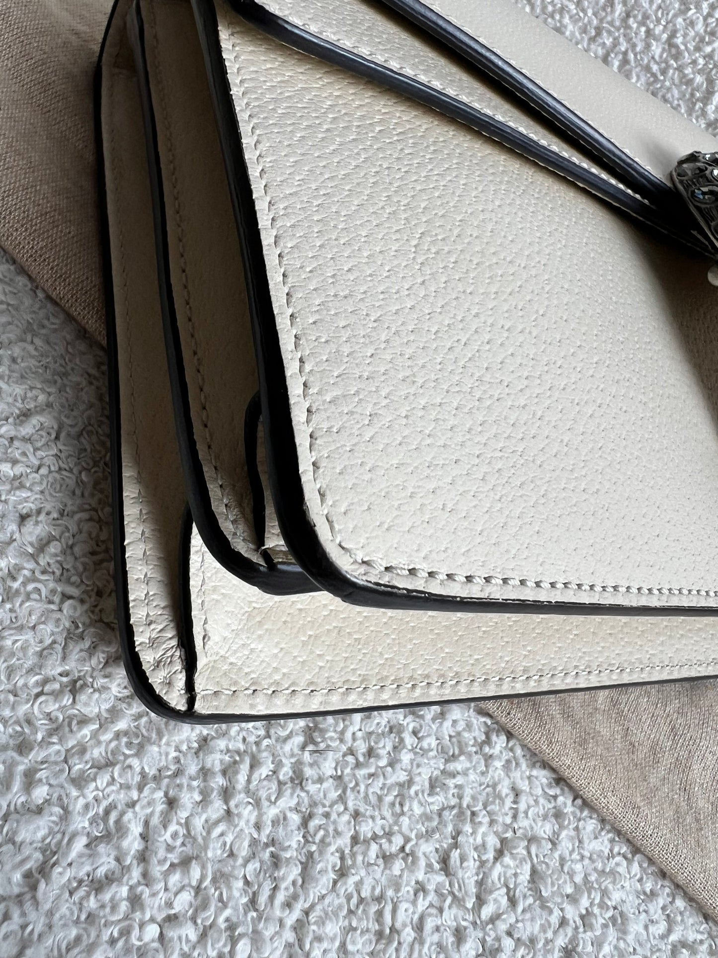 Gucci Dionysus GG White Small Shoulder Bag (RRP £2,670)