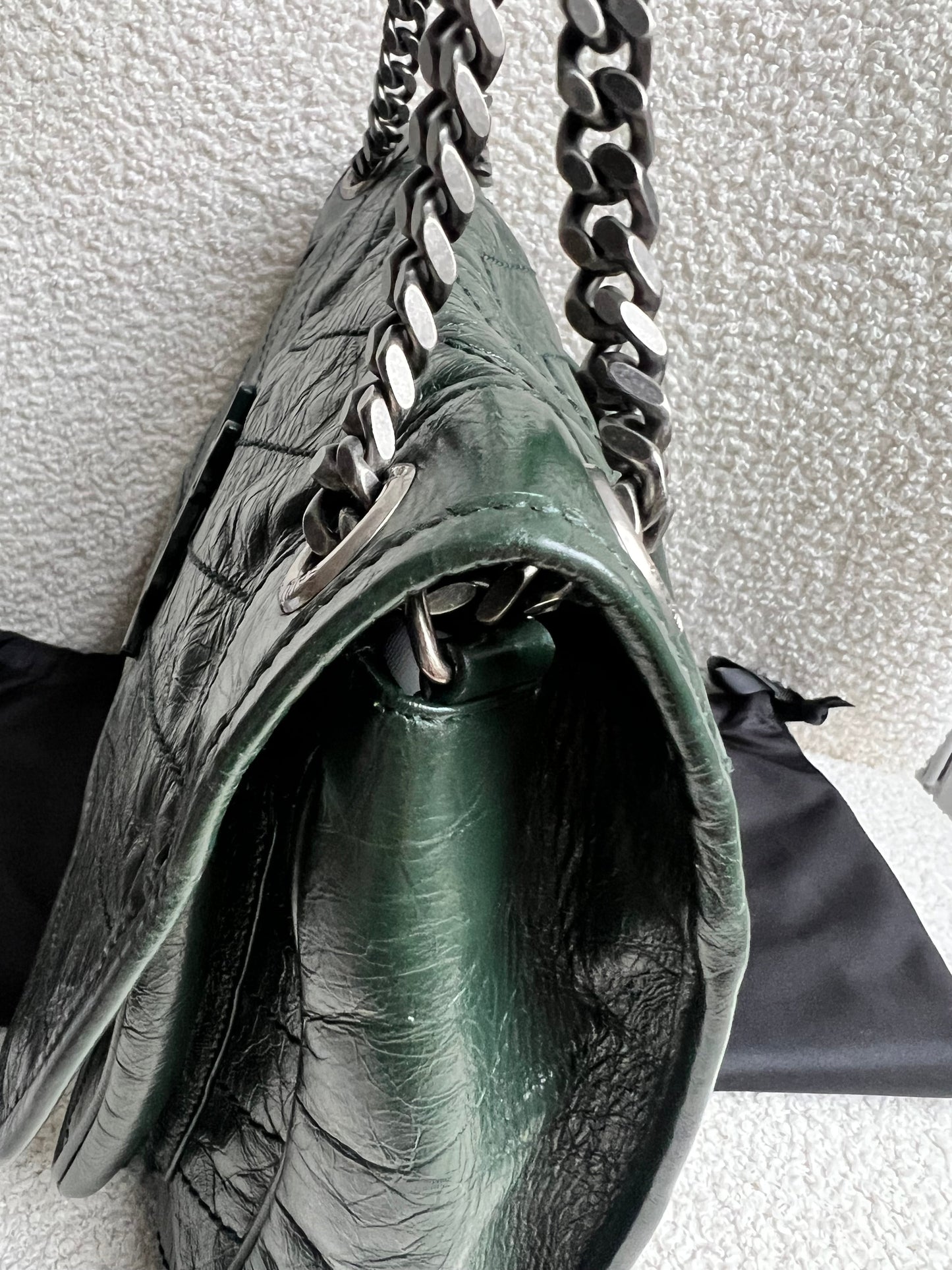 Yves Saint Laurent (YSL) Green Medium Niki Chain Bag (RRP £2430)