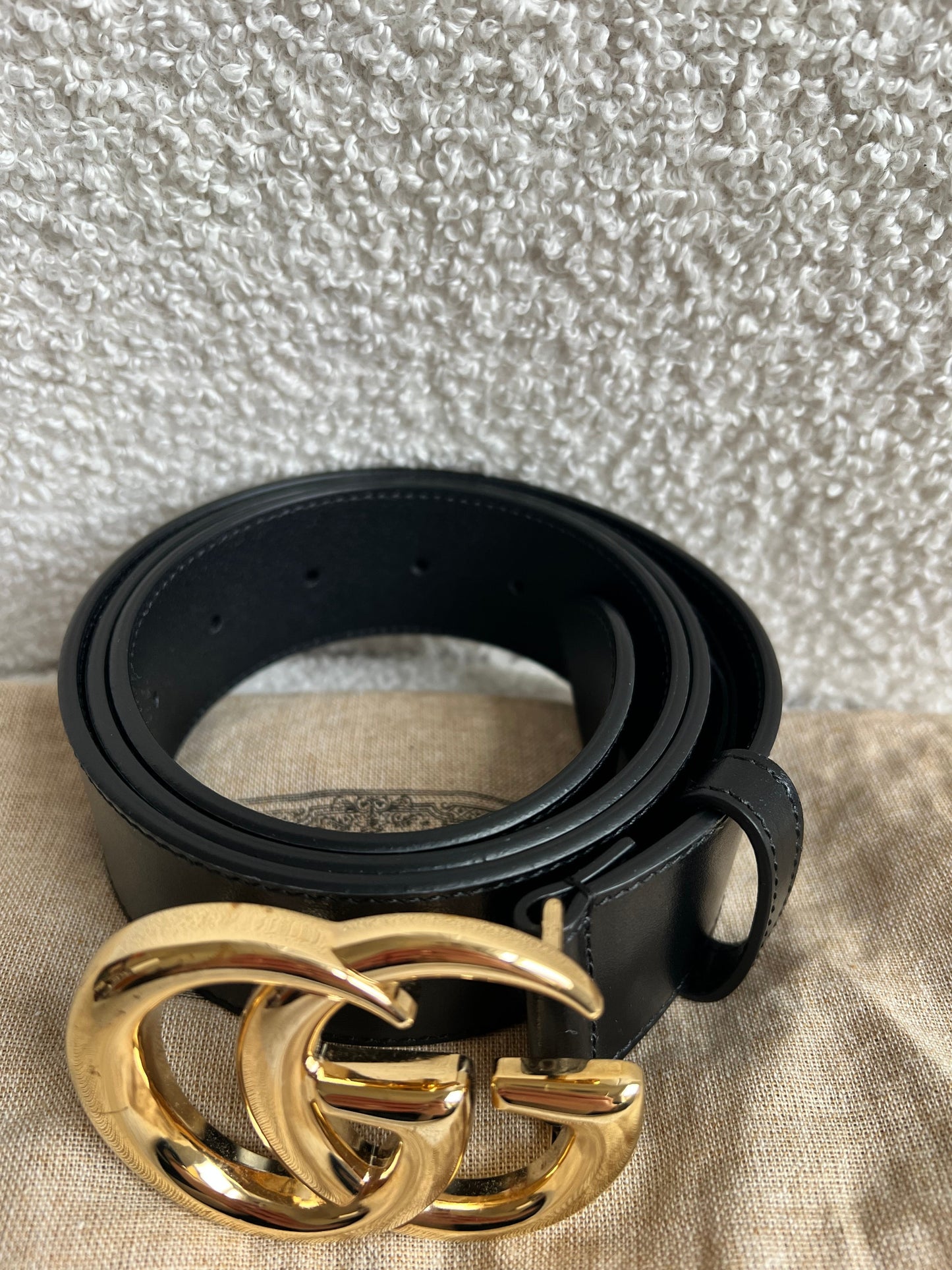 Gucci GG Marmont Black Wide Leather Belt with Shiny Gold Buckle (RRP £410)