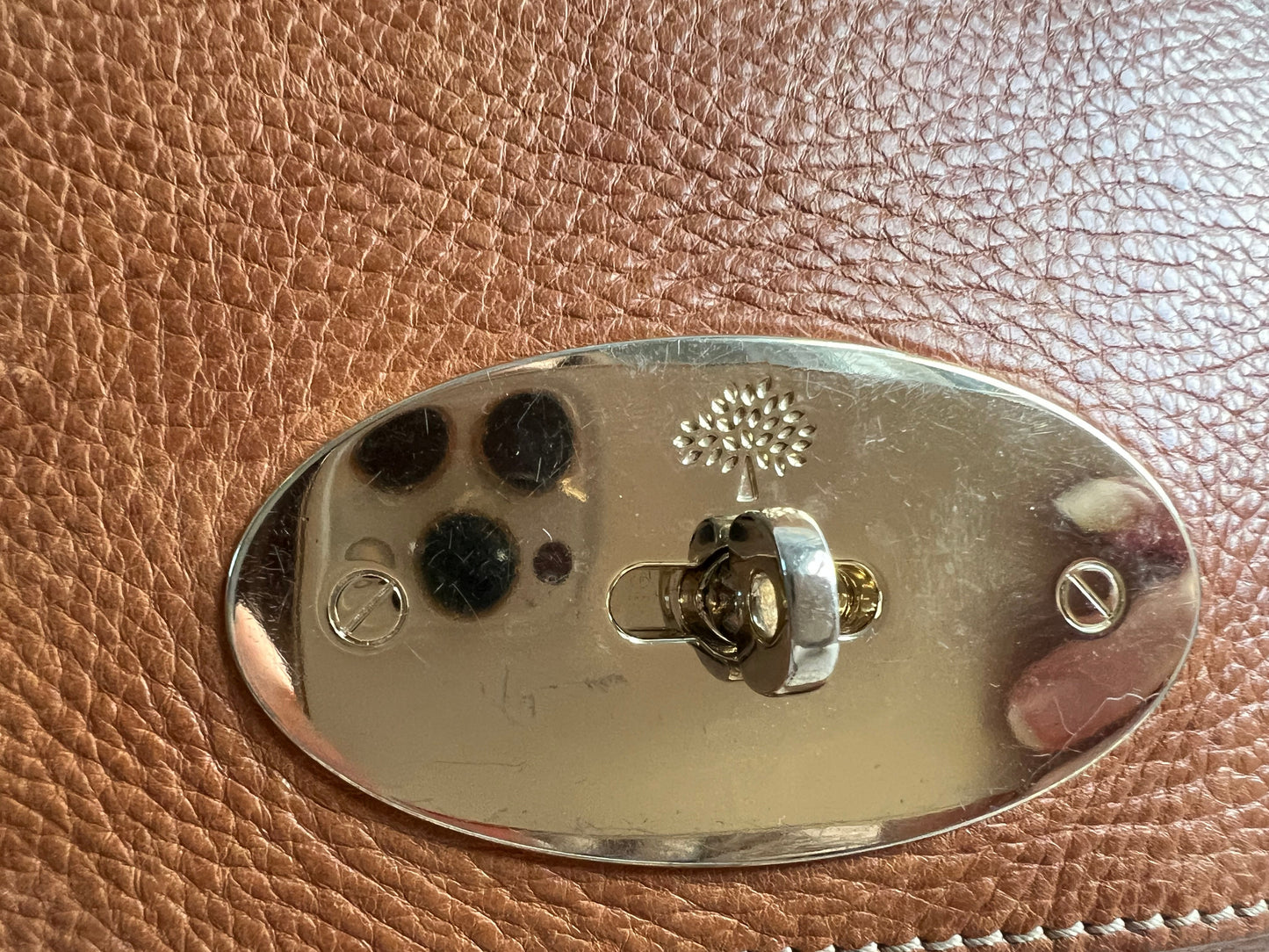 Mulberry Oak Regular Lily with Gold Hardware (RRP £995)