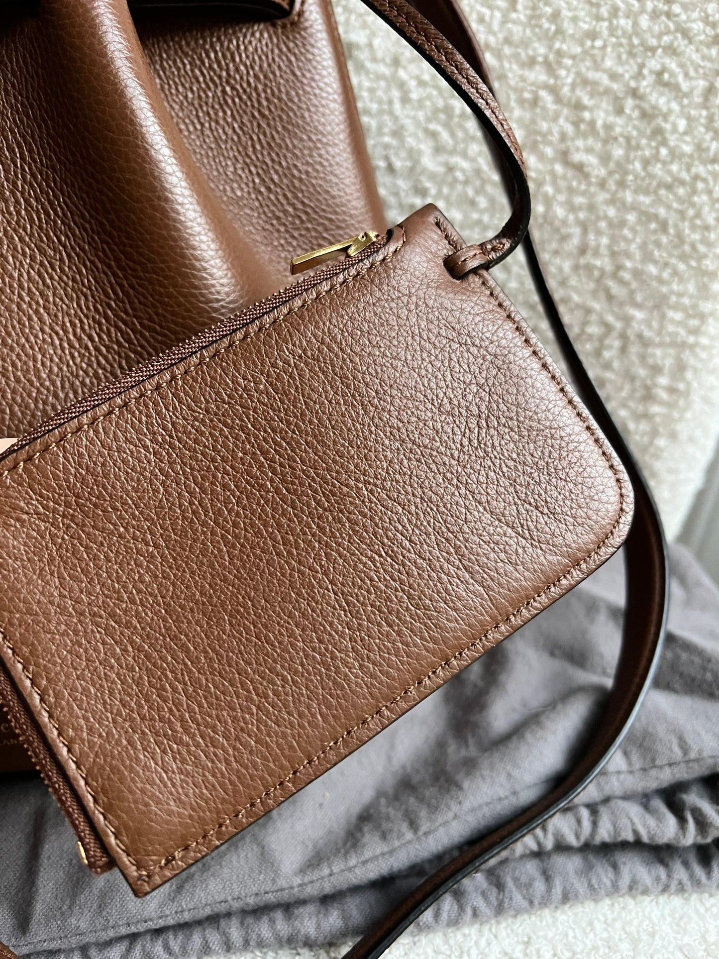 Mulberry Oak Abbey Bucket Bag (RRP £695)