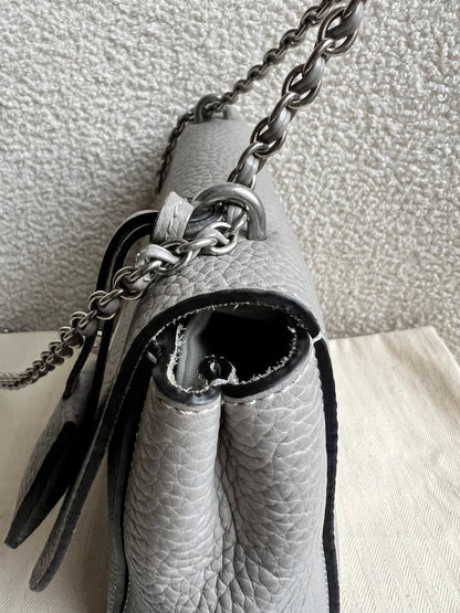 Mulberry Pale Grey Regular Lily Heavy Grain (RRP £1095)