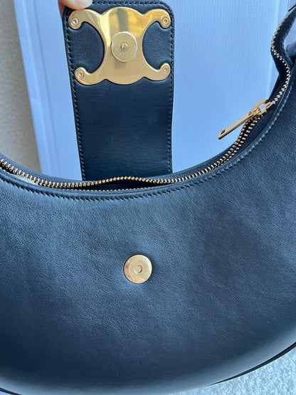 Celine Medium Ava Triomphe in Black (RRP £1850)