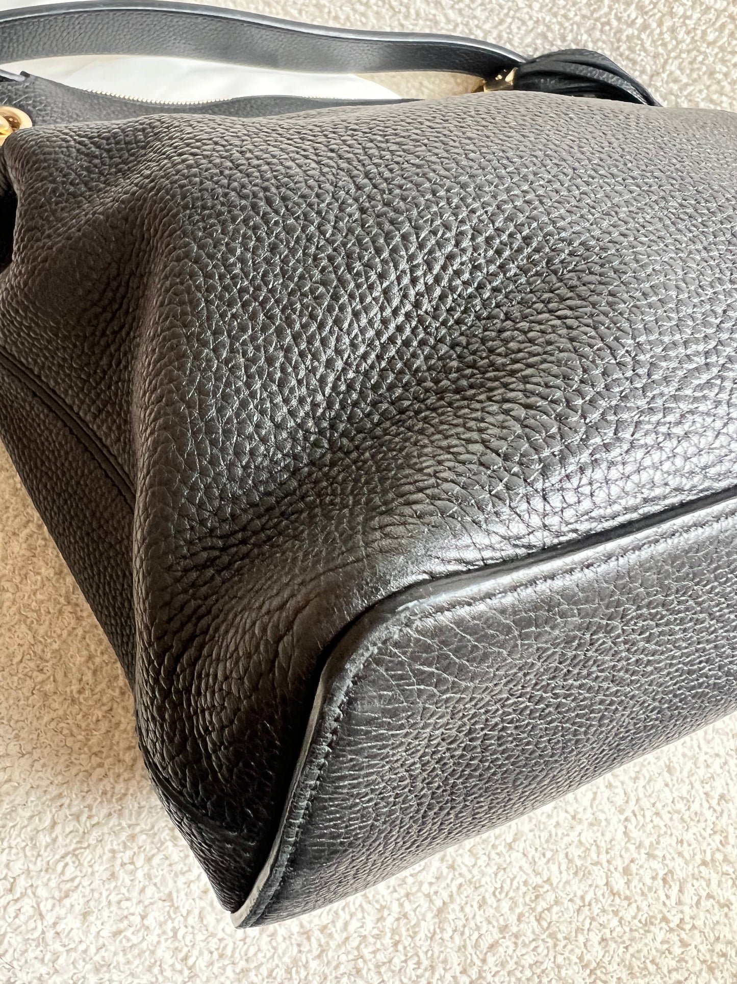 Gucci Soho Large Hobo in Black Pebbled Calfskin
