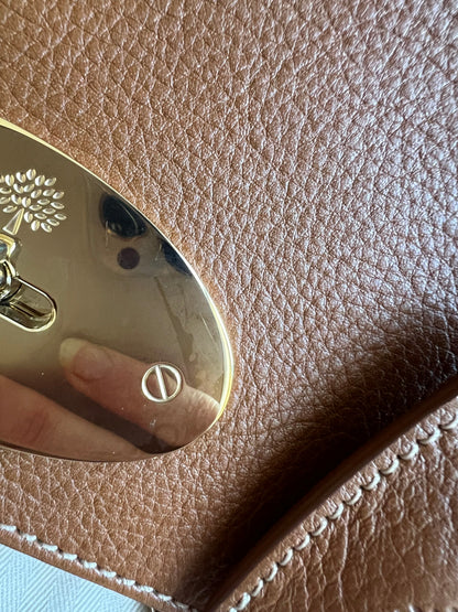 Mulberry Oak Regular Lily with Gold Hardware (RRP £995)