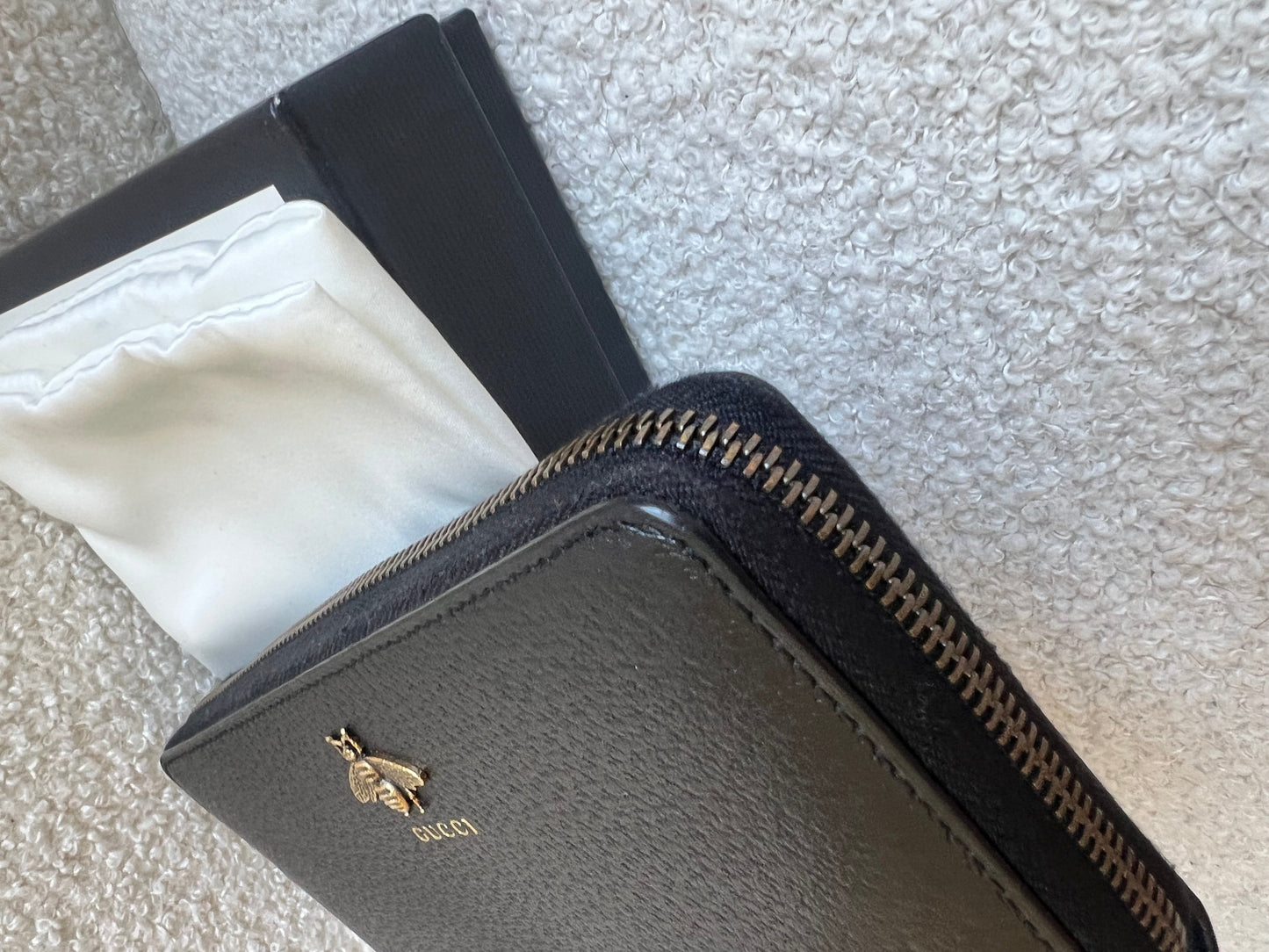 Gucci Black Animalier Wallet Zip Around (RRP £530)