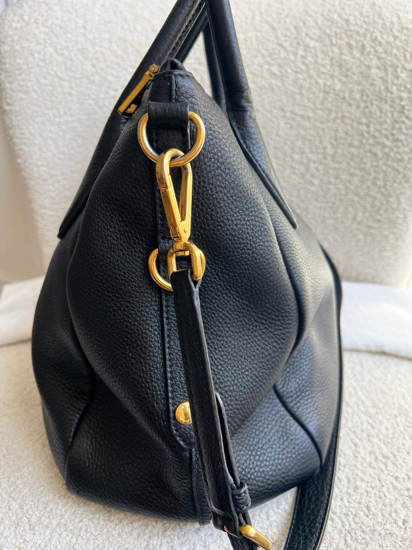 Prada Black Vitello Daino Leather Sacca 2 Manici Hobo Bag