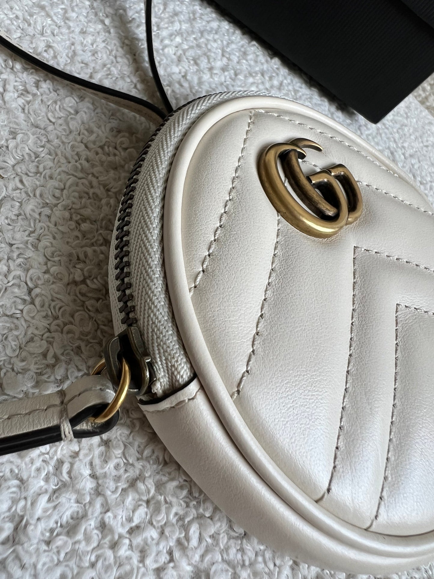 Gucci White GG Marmont Coin Pouch on Strap (RRP £395)