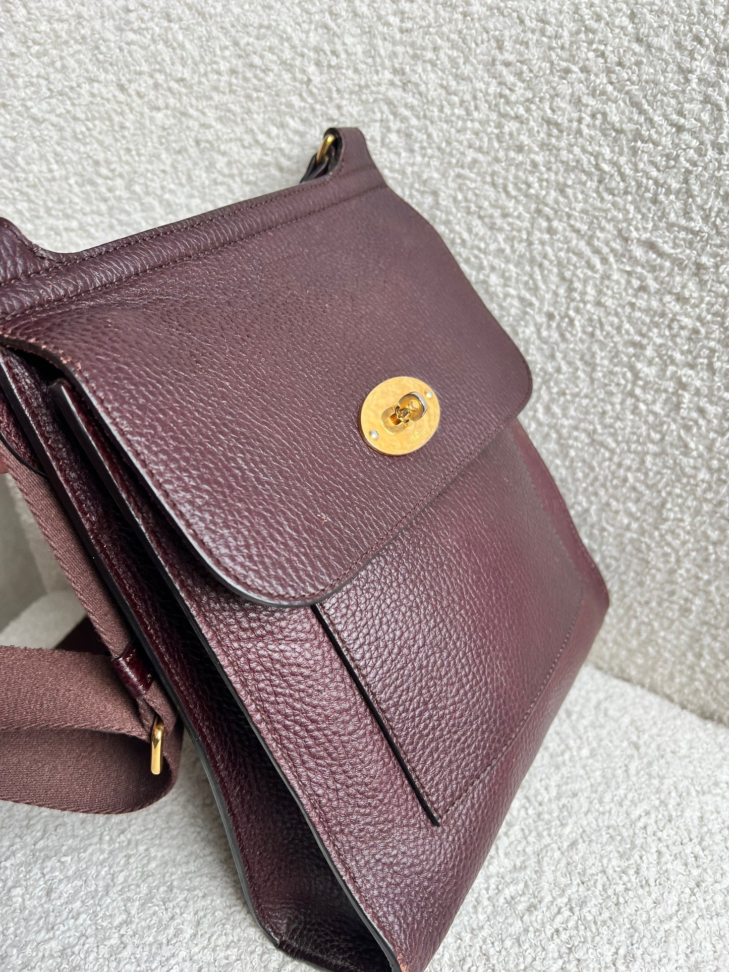 Mulberry Medium Oxblood Antony (RRP £695)