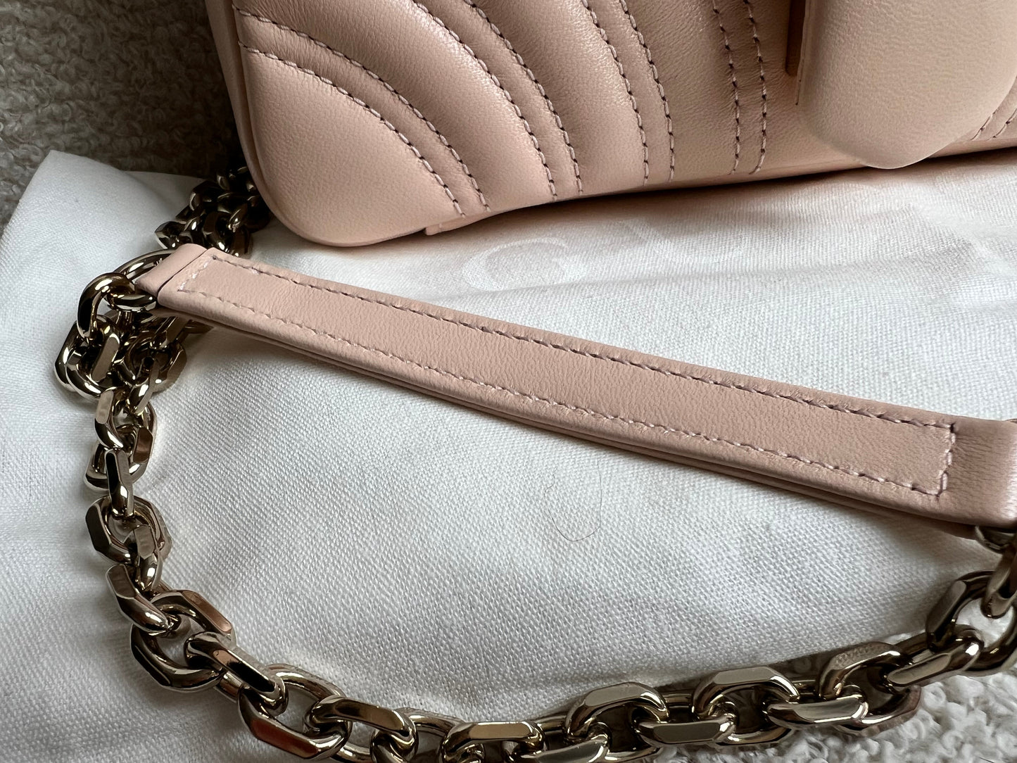 Gucci GG Pink Beige Marmont Mini Shoulder Bag (RRP £1,890)