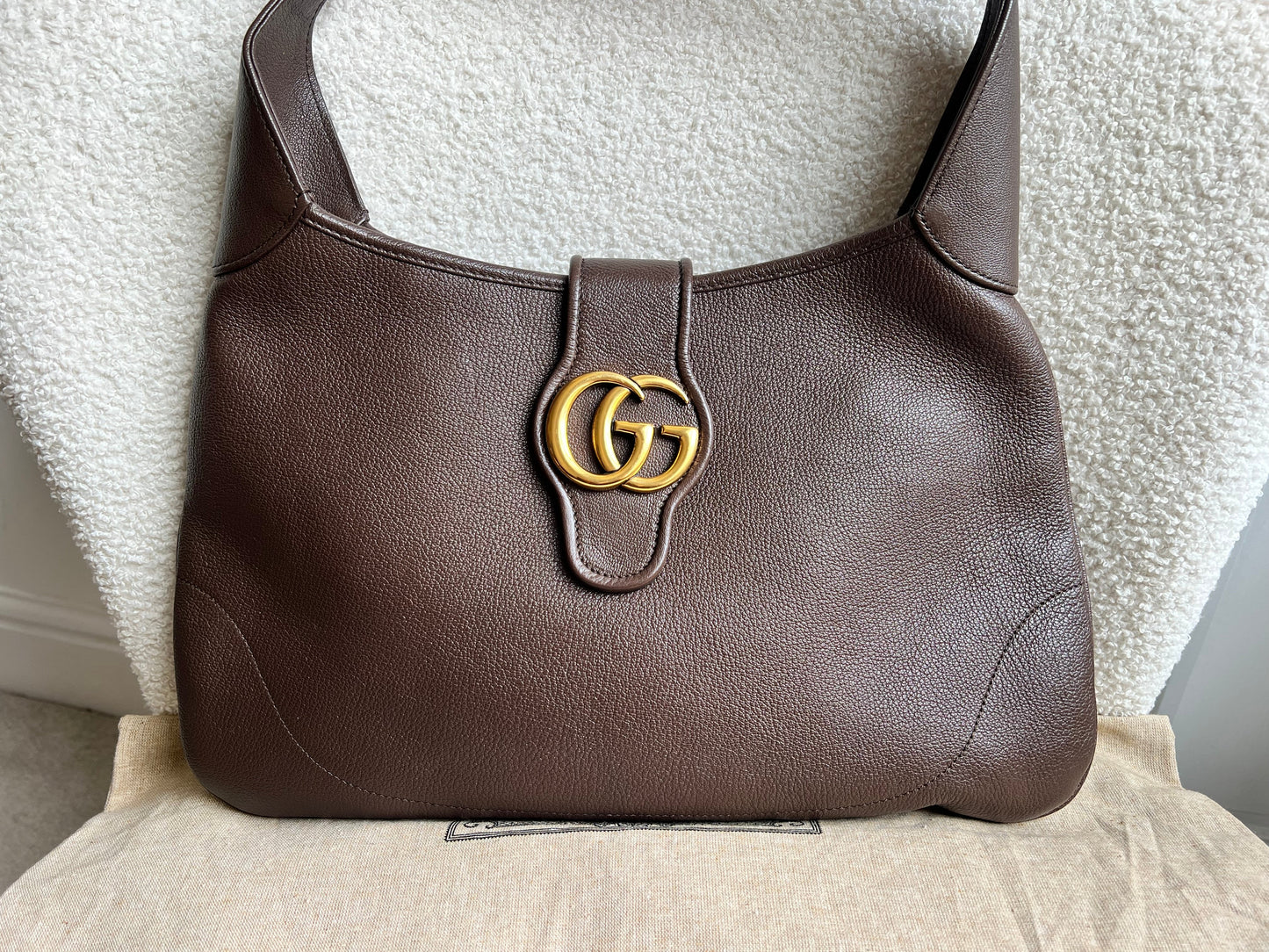 Gucci Brown Large Aphrodite Shoulder Bag (RRP £1760)