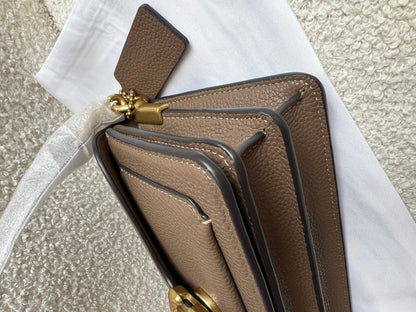Coach Tabby 20 Shoulder Bag (RRP £375)