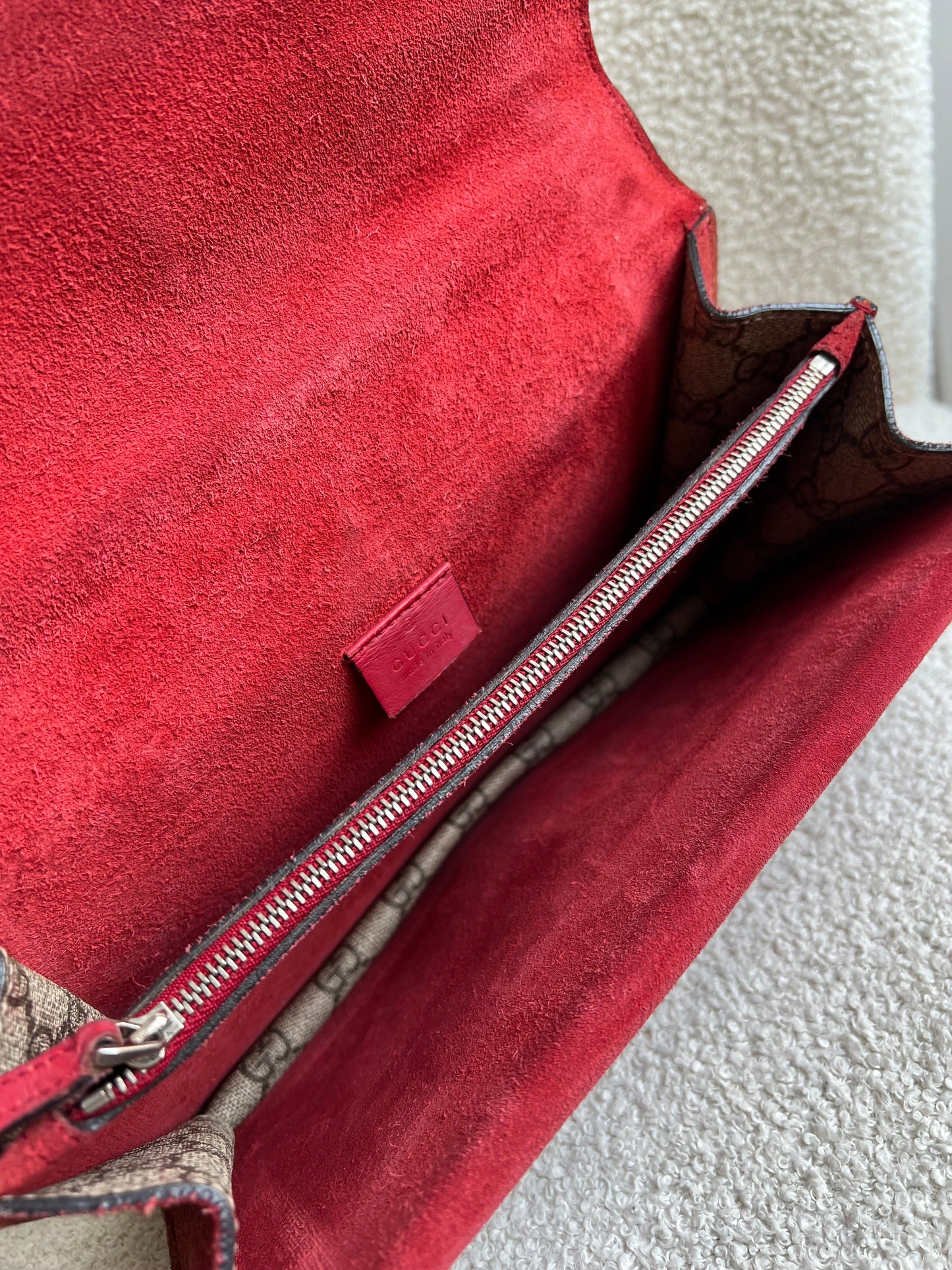 Gucci Dionysus GG Supreme Small Shoulder Bag (RRP £2,220)