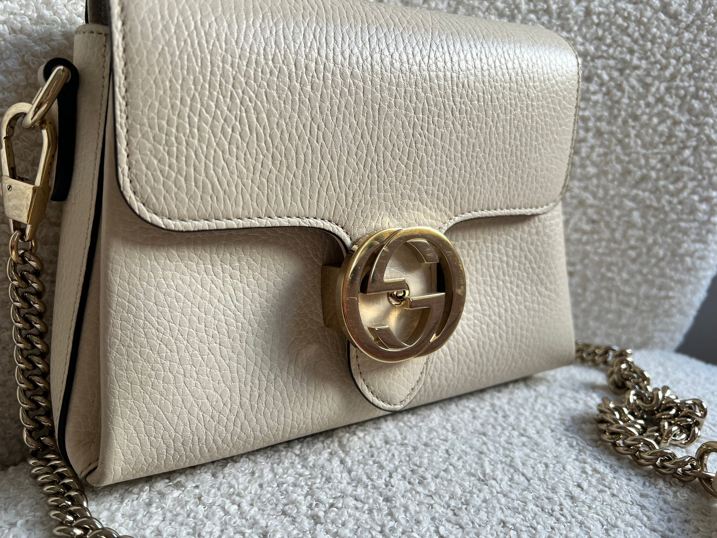 Gucci Interlocking GG Cream Mini Cross Body Bag