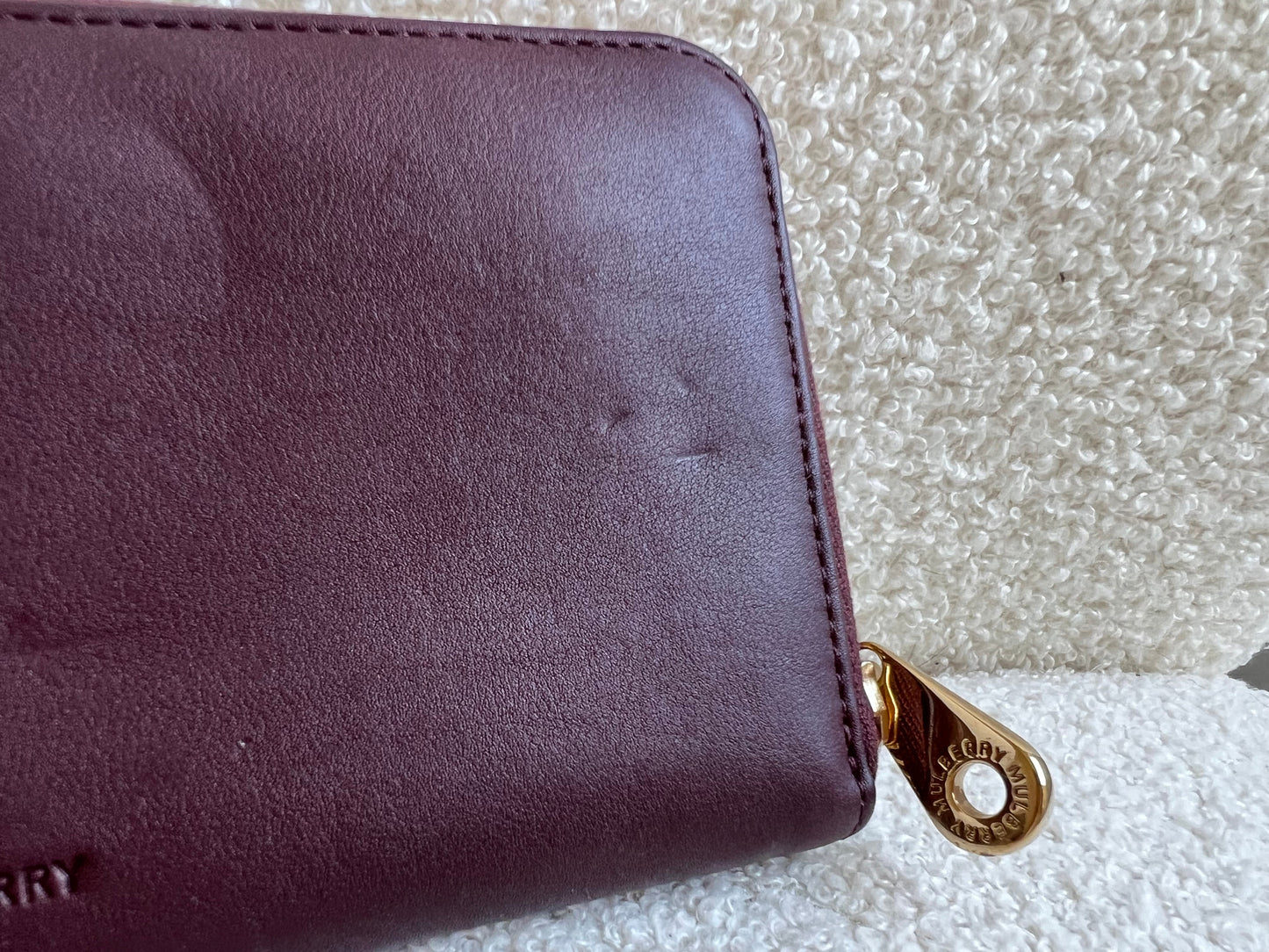 Mulberry Cara 'Lion & Heart Rivets' Zip Around Continental Purse in Oxblood Silky Calf