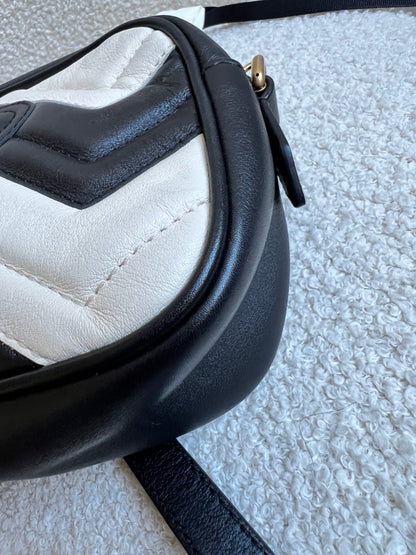 Gucci GG Black and White Marmont Mini Shoulder Bag (RRP £1,360)