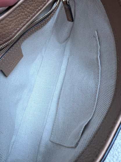 Gucci Beige Soho Chain Crossbody Flap Bag
