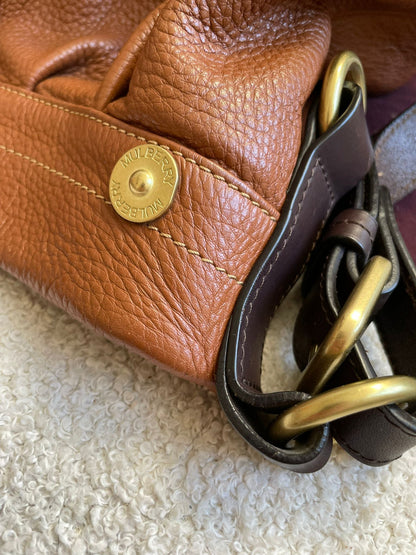 Mulberry Oak Mitzy Messenger