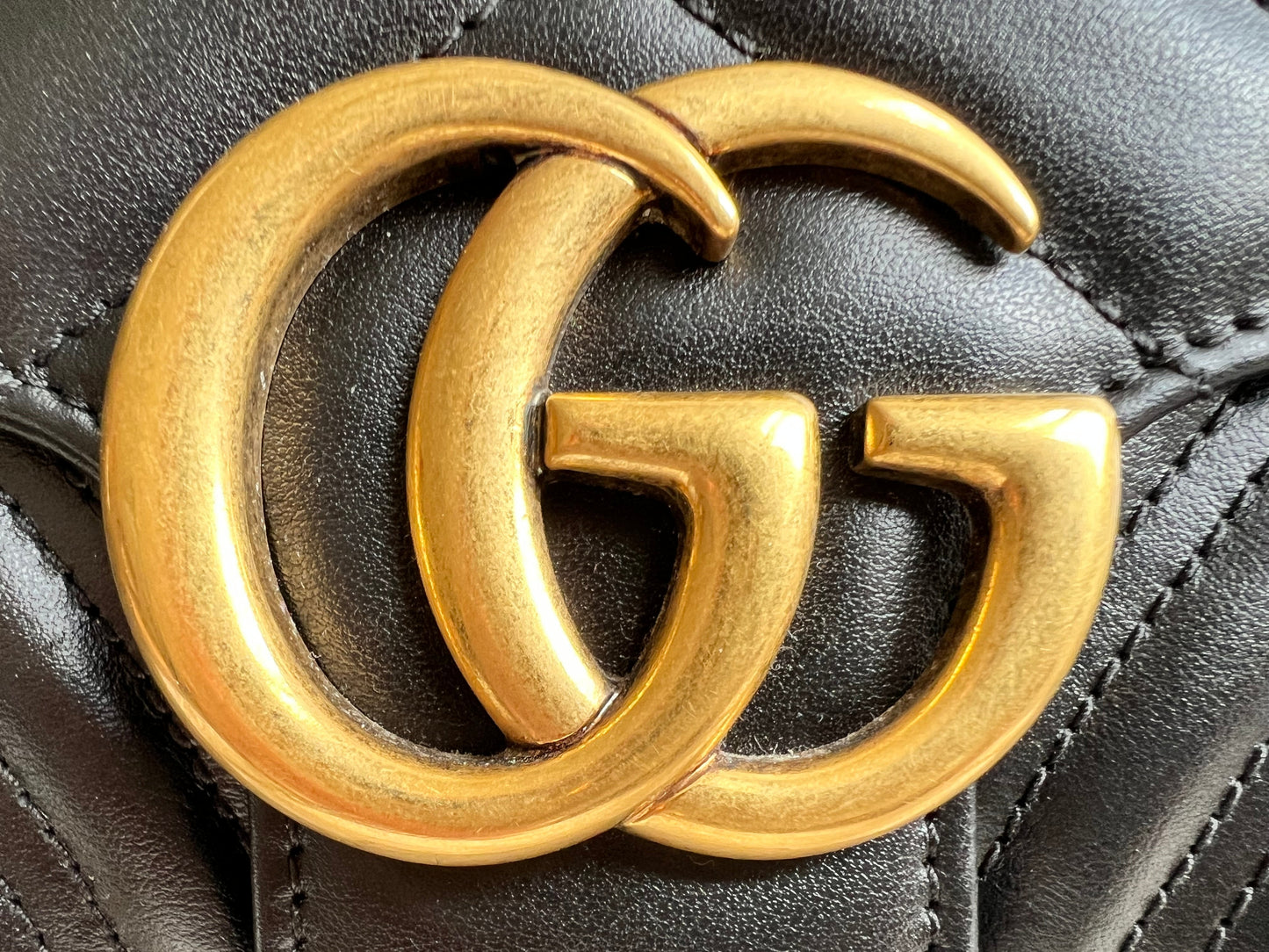 Gucci GG Black Marmont Small Shoulder Bag (RRP £2070)