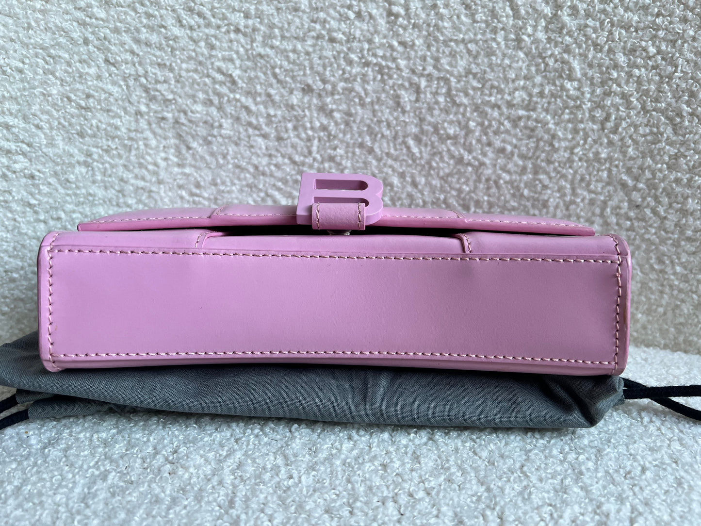 Balenciaga Pink Hourglass Wallet on Chain (RRP £1190)