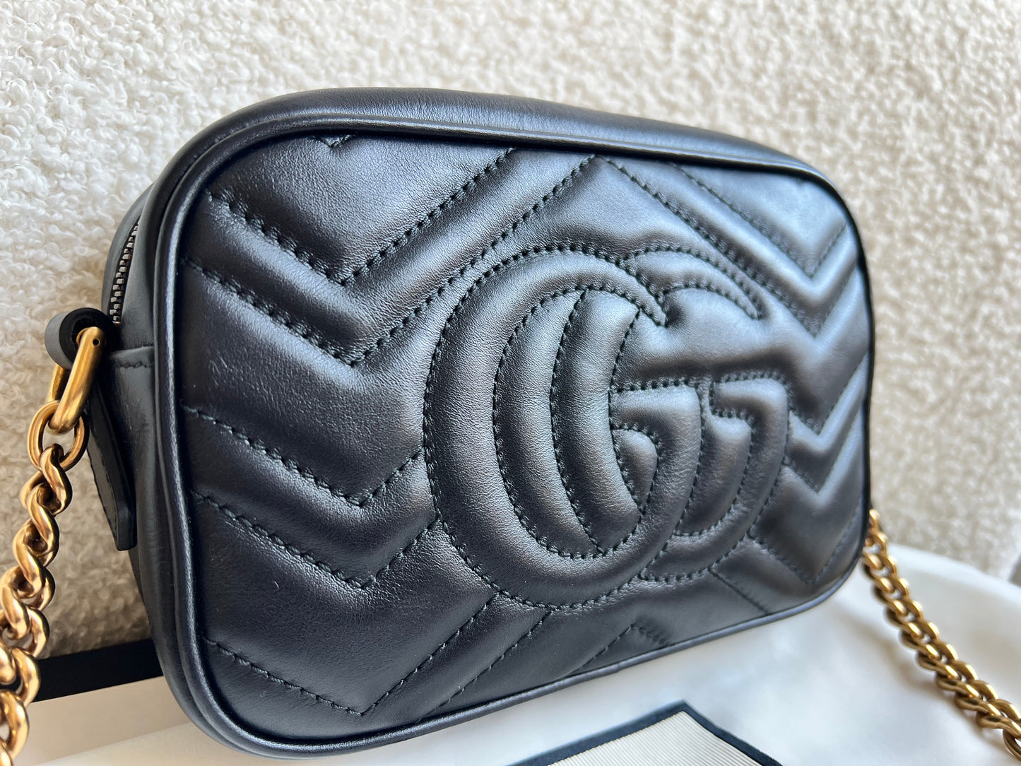 Gucci GG Black Marmont Mini Shoulder Bag (RRP £1,360)