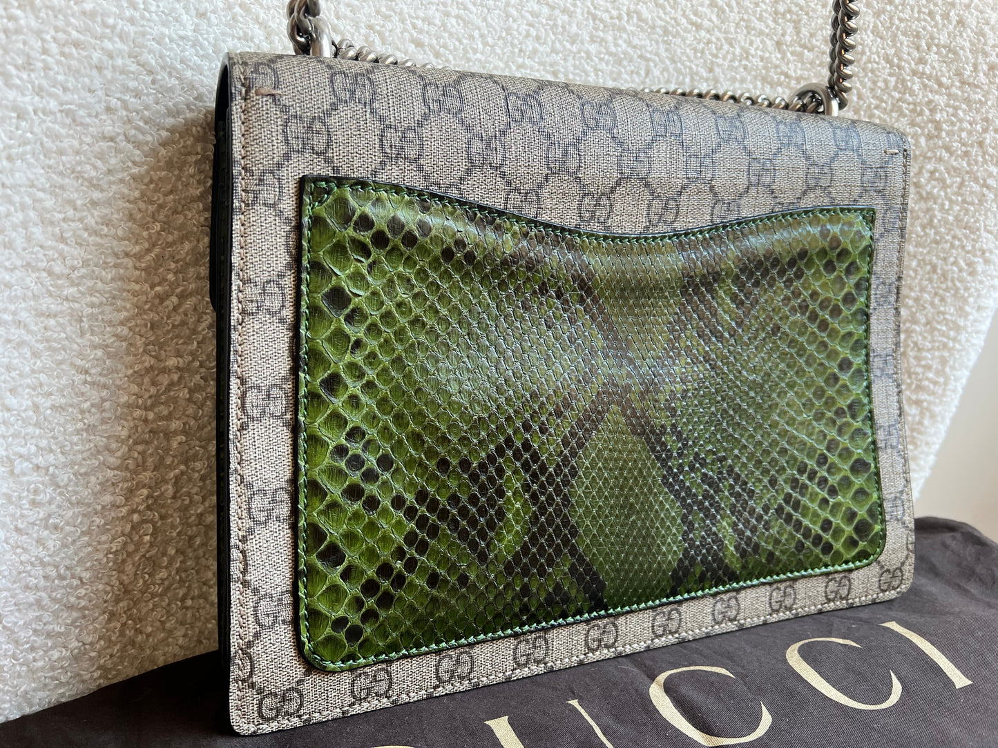 Gucci Dionysus GG Supreme Medium Shoulder Bag (RRP £2,450)