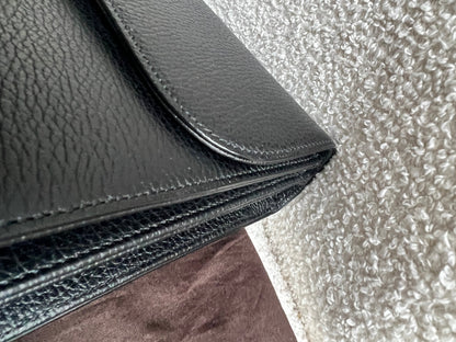 Gucci Interlocking GG Black Medium Shoulder Bag
