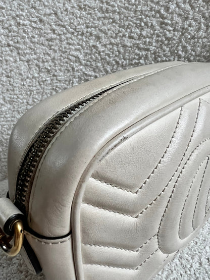 Gucci GG White Marmont Mini Shoulder Bag (RRP £1,360)