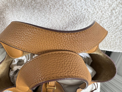 Hermes Picoton 22 in Sesame Clemence Leather with gold hardware