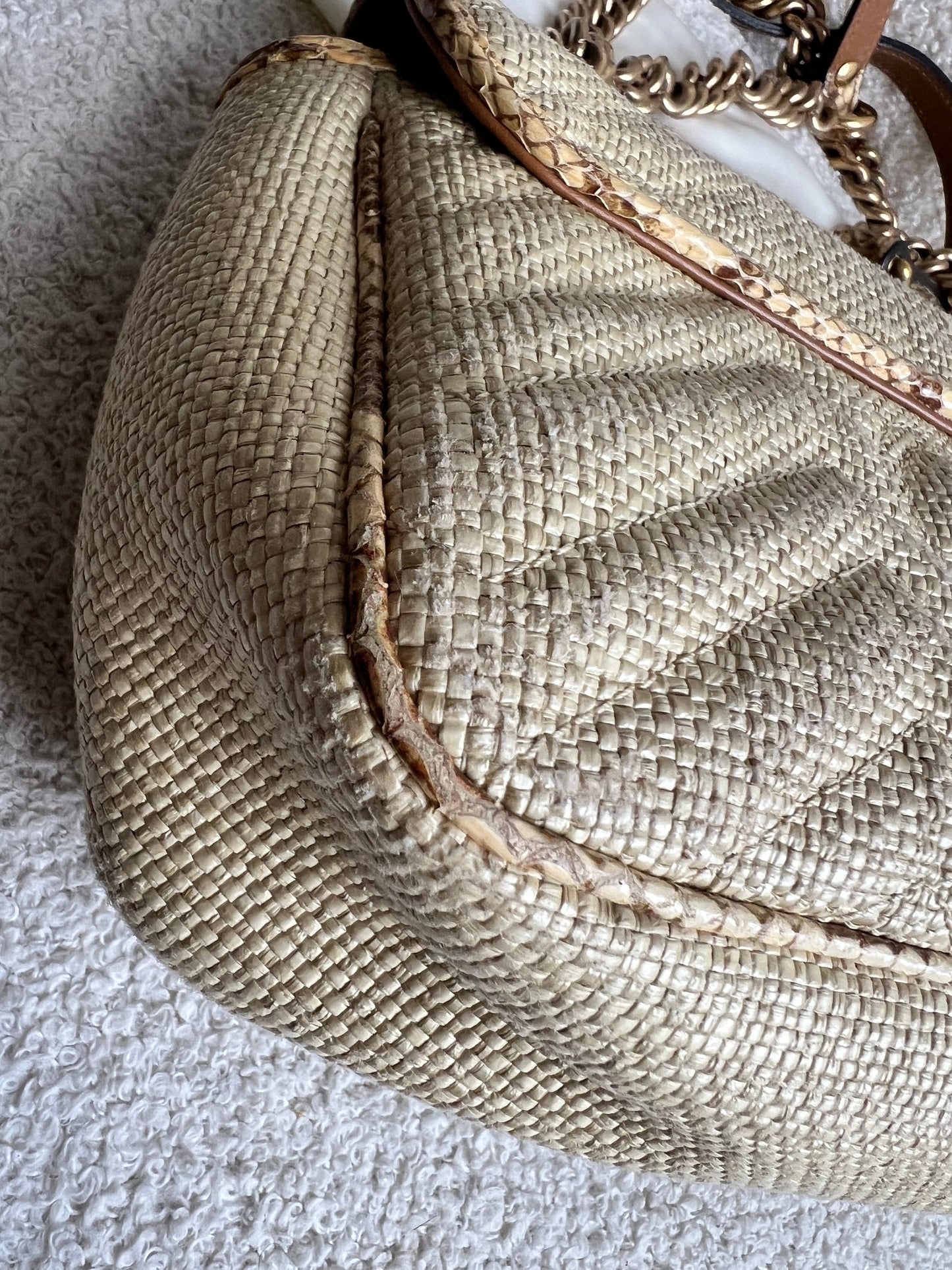 Gucci GG Beige Raffia Marmont Small Shoulder Bag (RRP £1,570)