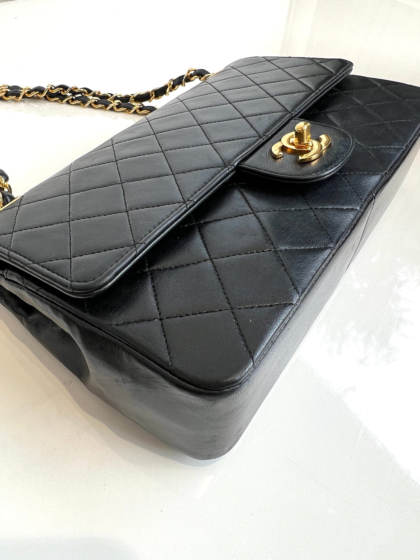 CLASSIC DOUBLE FLAP MEDIUM VINTAGE