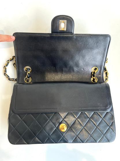 CLASSIC DOUBLE FLAP MEDIUM VINTAGE