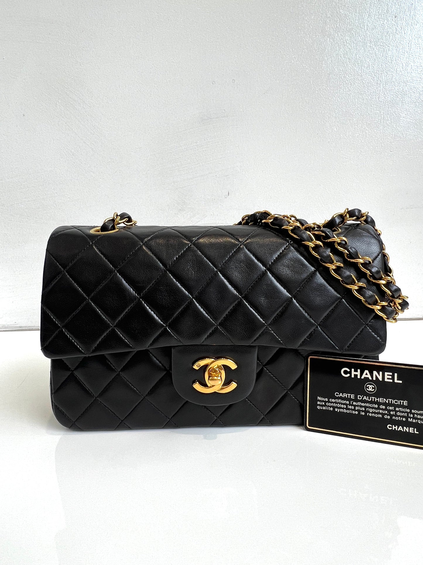 Classic Double Flap Small