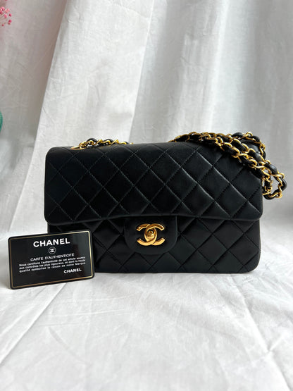 Classic Double Flap Small