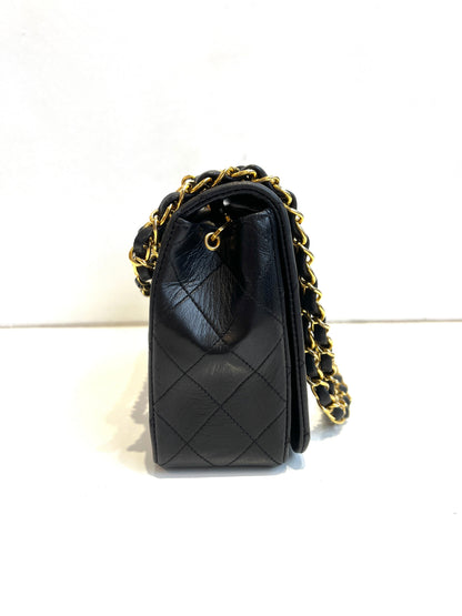 Classic Full Flap Black