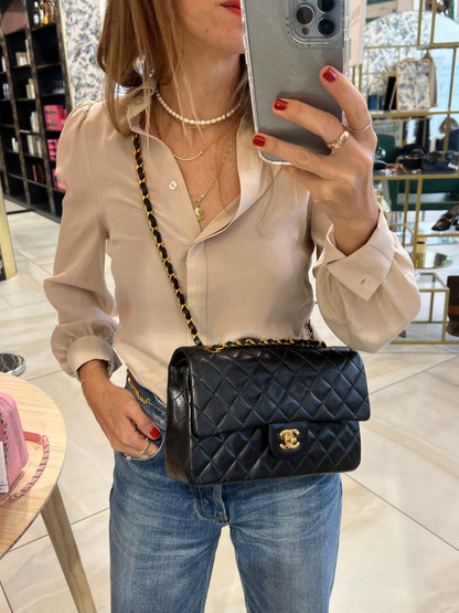 Classic Double Flap Medium