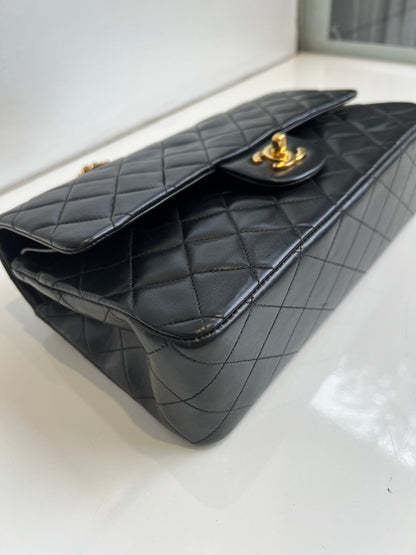 Classic Double Flap Medium